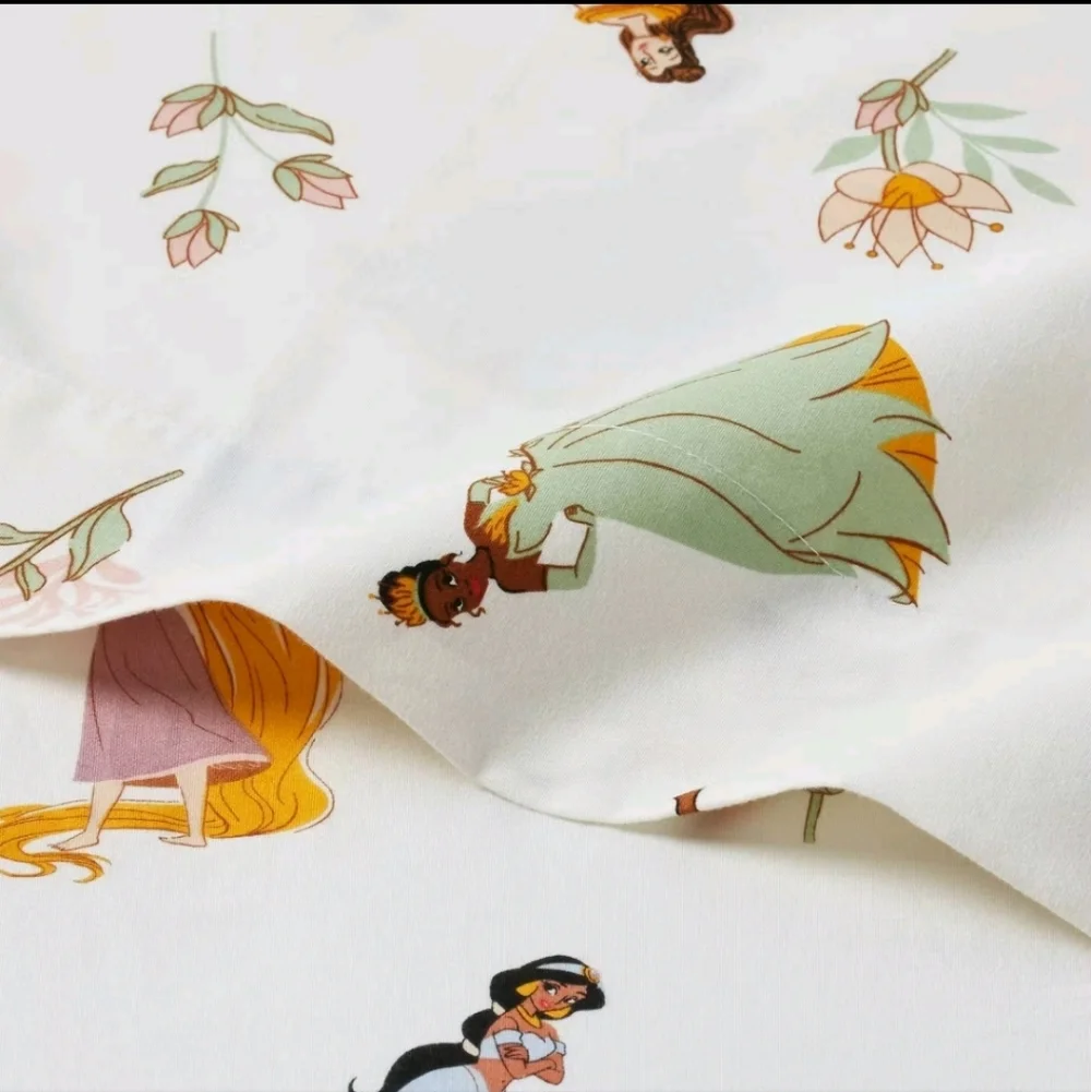 Full Princess Characters Kids' Sheet Set - The Disney Collection by Pillowfort